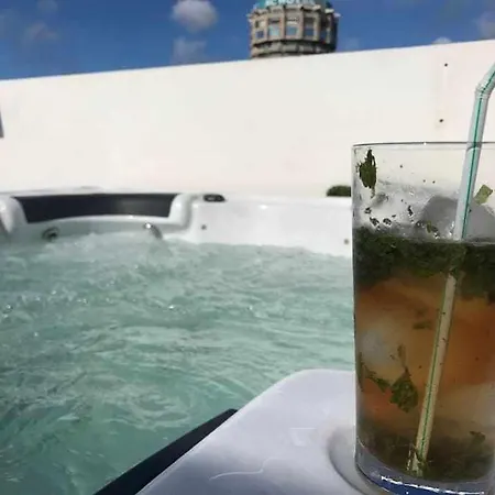 Lujoso Atico Gran Terraza Solarium Privado Jacuzzi Sauna Las Palmas de Gran Canaria